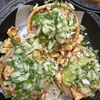 Serranos Mexican Food - Pollo asada sopes (good chicken meat surprisingly) - Mexican Near Me - Encinitas, California Serranos Mexican Food - Pollo asada sopes (good chicken meat surprisingly) - Mexican Near Me - Encinitas, California