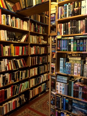 Armchair Books by null