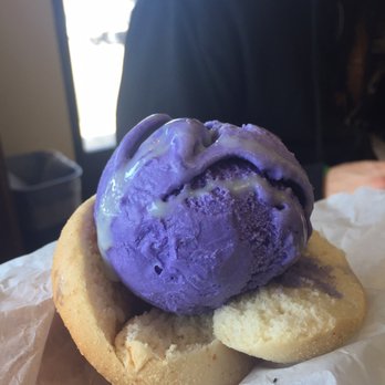 Snoice - Ube ice cream pan de sal sandwich - Bubble Tea Near Me - Spring Valley, California Snoice - Ube ice cream pan de sal sandwich - Bubble Tea Near Me - Spring Valley, California