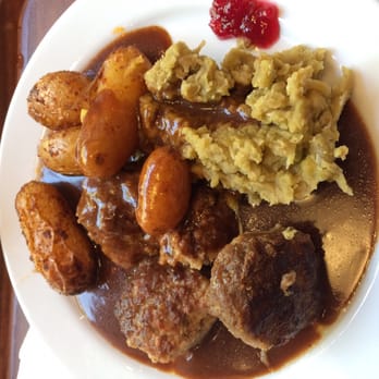 Kaffistova - 149kr famous meat patties plate...yum! Also extra 20% off with Oslo Card - Traditional Norwegian Near Me - Oslo, 03 Kaffistova - 149kr famous meat patties plate...yum! Also extra 20% off with Oslo Card - Traditional Norwegian Near Me - Oslo, 03