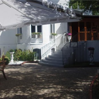 Villa Falkenstein - German Near Me - Berlin, BE