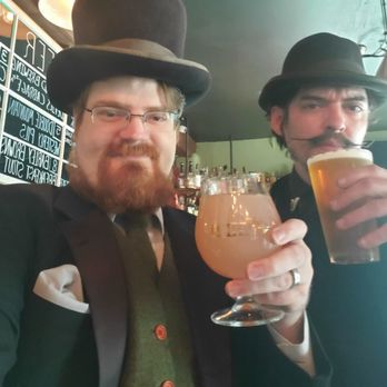 Haymaker - Ruzzo razzleberry sparkling hard cider & Devil's Cabbage IPA - Bars Near Me - Portland, Oregon