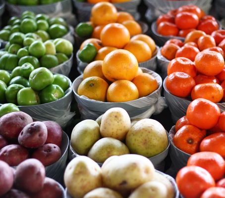 Canino Produce by null