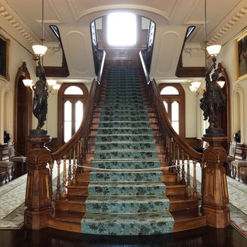 Iolani Palace - Museums Near Me - Honolulu, Hawaii