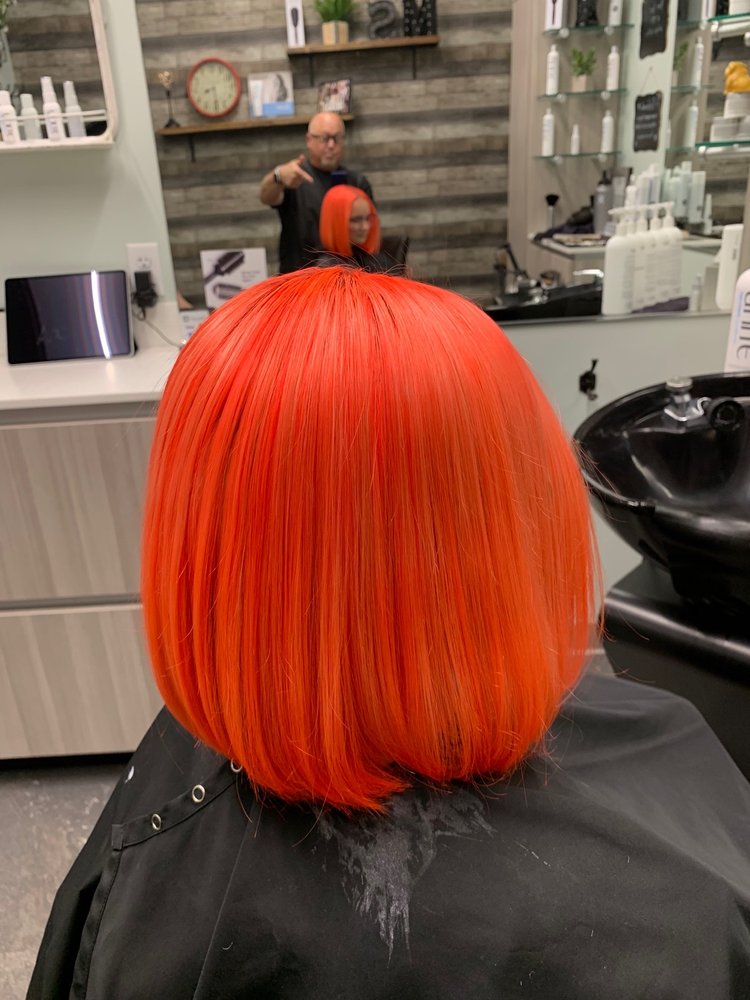 Matt Sunseri Salon Logo