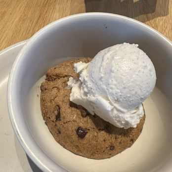 True Food Kitchen - New American Near Me - Columbus, Ohio True Food Kitchen - New American Near Me - Columbus, Ohio