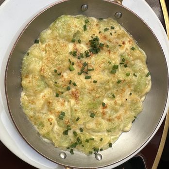 Le Procope - One of the two redeeming entree: Dauphinè Ravioli. - French Near Me - Paris, 75