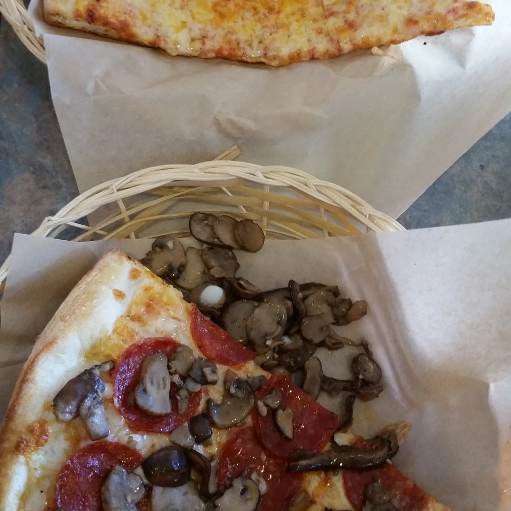 Bobby G's Pizzeria - 2 Single slice and soda deals! 1 (Cheese & 1 pepperoni and mushrooms) under $10. - Pizza Near Me - Berkeley, California