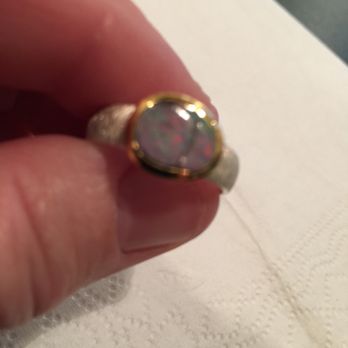 Galerie Kara - Brushed sterling & 22 carat gold vermeil with carved boulder opal stone - Art Galleries Near Me - Paris, 75 Galerie Kara - Brushed sterling & 22 carat gold vermeil with carved boulder opal stone - Art Galleries Near Me - Paris, 75