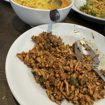 Burma Bay Cafe - Minted Jalapeno Chicken Jasmine Rice Nan Gyi Dok Ohn-no Khao Swè (Coconut Noodle Soup) Palata - Burmese Near Me - Fremont, California