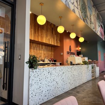 Stemma Craft Coffee - Coffee Roasteries Near Me - Orlando, Florida Stemma Craft Coffee - Coffee Roasteries Near Me - Orlando, Florida