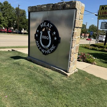 Meat U Anywhere BBQ - signage - Barbeque Near Me - Grapevine, Texas