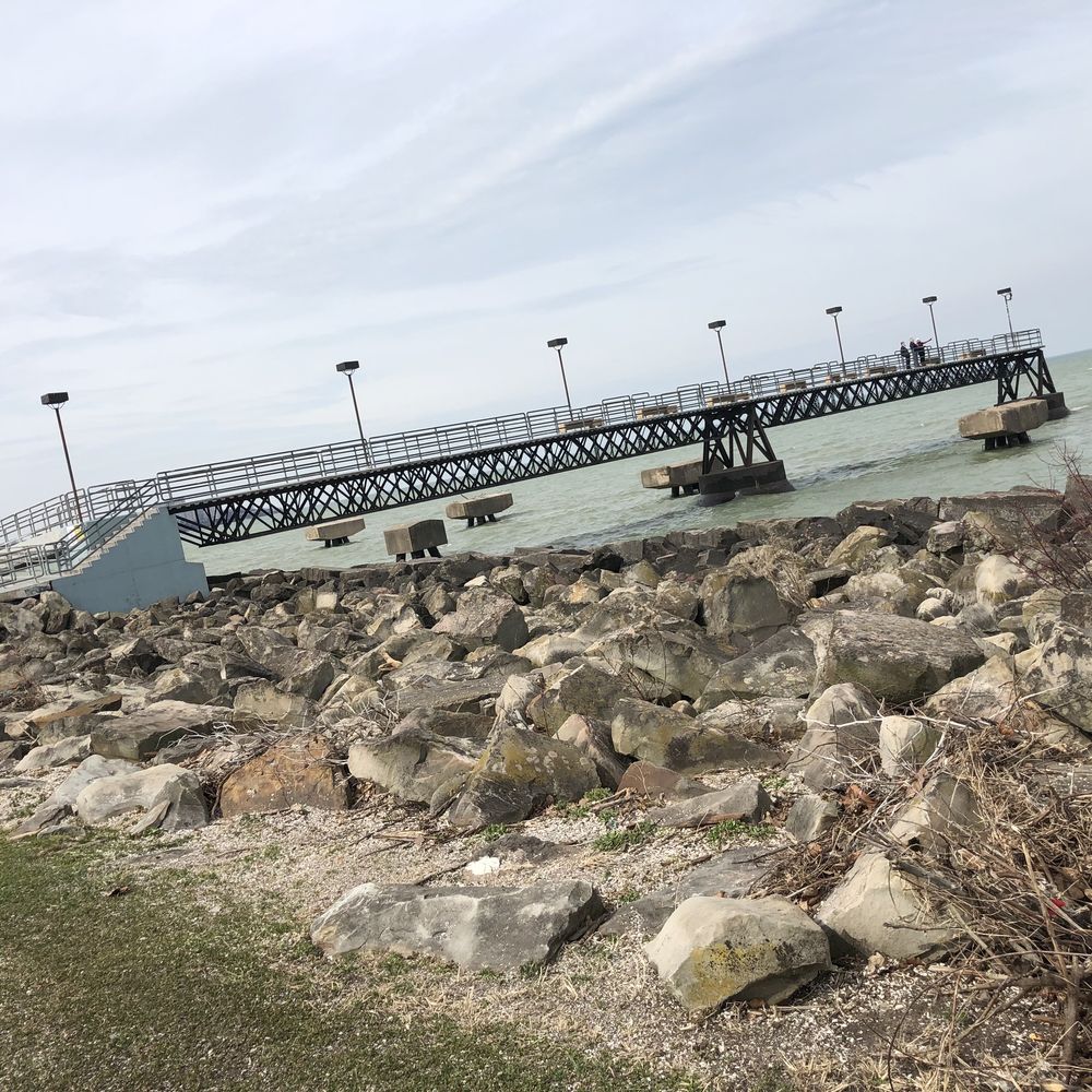 Edgewater Park - Pier - Parks Near Me - Cleveland, Ohio