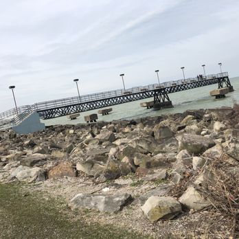 Edgewater Park - Pier - Parks Near Me - Cleveland, Ohio Edgewater Park - Pier - Parks Near Me - Cleveland, Ohio