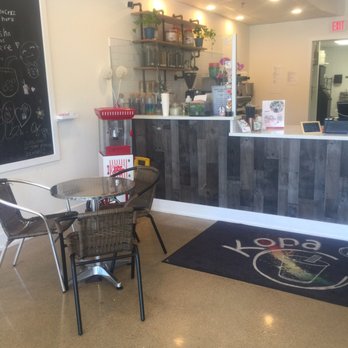 Kopa Tea Bar - Interior - Juice Bars & Smoothies Near Me - Wheeling, Illinois