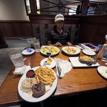 Red Lobster - Our table of food. Best server: Elizabeth. - Seafood Near Me - Garden Grove, California Red Lobster - Our table of food. Best server: Elizabeth. - Seafood Near Me - Garden Grove, California