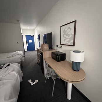 Spark by Hilton Midland South - Hotels Near Me - Midland, Texas