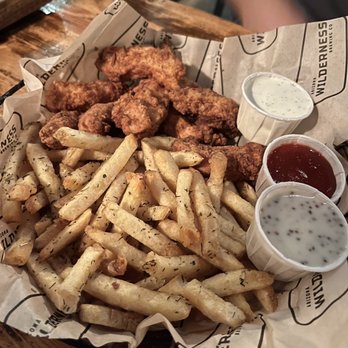 Arizona Wilderness Brewing - Fingers and Fries - Breweries Near Me - Gilbert, Arizona