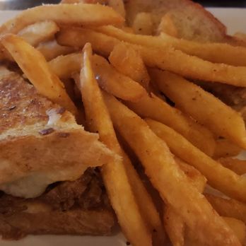 Woodson's Local Tap + Kitchen - Grilled cheese Brisket sandwich - Comfort Food Near Me - Conroe, Texas Woodson's Local Tap + Kitchen - Grilled cheese Brisket sandwich - Comfort Food Near Me - Conroe, Texas