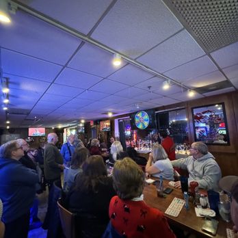 Hitz Pub and Eatery - a large group of people - Pizza Near Me - Mundelein, Illinois