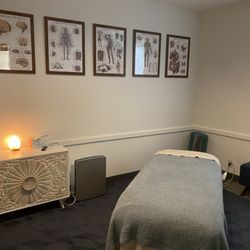 Cocoon Lymphatic Drainage & Massage - Treatment room