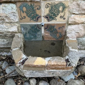 Pro Wash 814 - Patio stone wall AFTER Calvin finished cleaning it. - Pressure Washers Near Me - Spring Mills, Pennsylvania Pro Wash 814 - Patio stone wall AFTER Calvin finished cleaning it. - Pressure Washers Near Me - Spring Mills, Pennsylvania