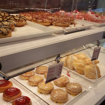 Sweet Hut Bakery & Cafe - Bakeries Near Me - Duluth, Georgia Sweet Hut Bakery & Cafe - Bakeries Near Me - Duluth, Georgia