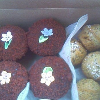 Sweet Adeline Bakeshop - red velvet cupcakes & almond tea cakes - Bakeries Near Me - Berkeley, California Sweet Adeline Bakeshop - red velvet cupcakes & almond tea cakes - Bakeries Near Me - Berkeley, California