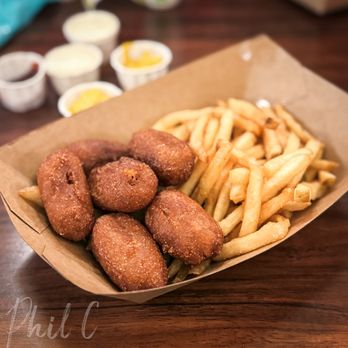 Stage Door Café - Mini Corndogs with fries - tasty snack! - American Near Me - Anaheim, California Stage Door Café - Mini Corndogs with fries - tasty snack! - American Near Me - Anaheim, California