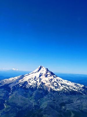 Mt Hood by null