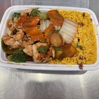 Golden China - Chicken & Mixed Vegetables - Cantonese Near Me - Aiken, South Carolina Golden China - Chicken & Mixed Vegetables - Cantonese Near Me - Aiken, South Carolina