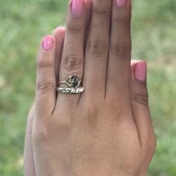 Natural Nail - Blurry pic of my nails from last time! This is after almost a week of them being done