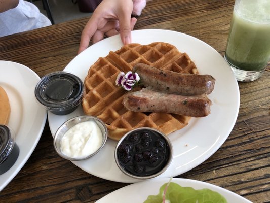 The Lynhall No. 3945 Edina by null