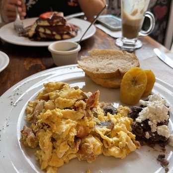 coa restaurante - Restaurants Near Me - Playa del Carmen, ROO