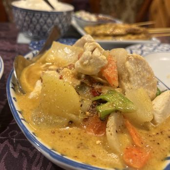 Chada Thai Cuisine - 57. Yellow Curry - Thai Near Me - Chico, California