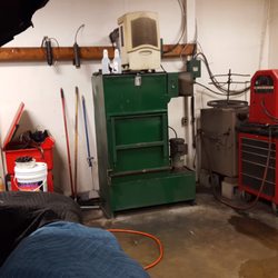 Lund's Engine And Machine Shop