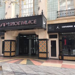 Shoe Palace