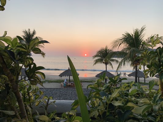 Thompson Zihuatanejo, by Hyatt by null