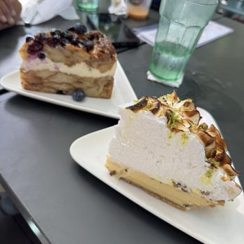 Moondog Cafe & Bakery - Key Lime Pie and Blueberry Cheesecake Bread Pudding - Cafes Near Me - Key West, Florida Moondog Cafe & Bakery - Key Lime Pie and Blueberry Cheesecake Bread Pudding - Cafes Near Me - Key West, Florida