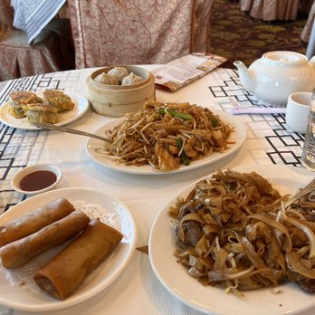 Phoenix Restaurant - Dim Sum Near Me - Chicago, Illinois