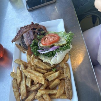 Haunted Hamburger - Burgers Near Me - Jerome, Arizona