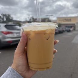 Vanilla iced latte