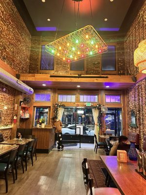 Lazizi Halal Cuisine by null