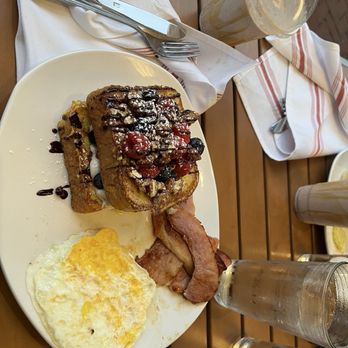 Silver Diner - Diners Near Me - Fairfax, Virginia Silver Diner - Diners Near Me - Fairfax, Virginia