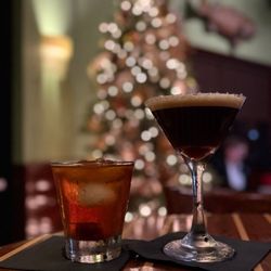 Middle Grounds Grill - Christmas cocktails