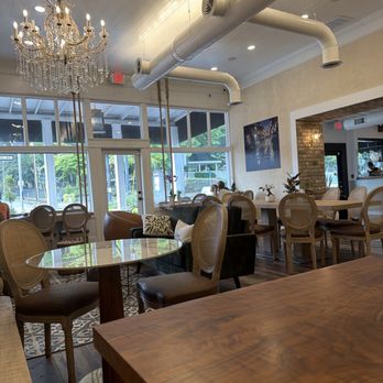 Cafe le Bon - Bakeries Near Me - Roswell, Georgia Cafe le Bon - Bakeries Near Me - Roswell, Georgia