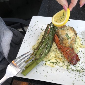 Finn’s - Lobster - Steakhouses Near Me - Joplin, Missouri