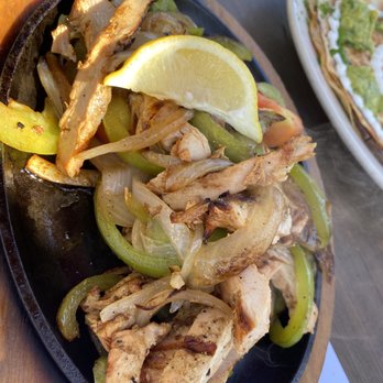 CAVA - Chicken Fajitas - good - Mediterranean Near Me - Los Angeles, California