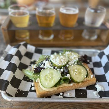 Tidal Creek Brewhouse - Hummus toast and beer flight - Breweries Near Me - Myrtle Beach, South Carolina Tidal Creek Brewhouse - Hummus toast and beer flight - Breweries Near Me - Myrtle Beach, South Carolina
