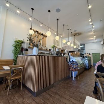 Jackie's Grillette - Interior - American Near Me - Little Falls, New Jersey